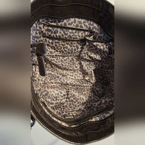 Guess Brown Signature Shoulder Tote Bag - Picture 9 of 15